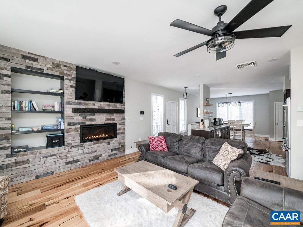 21 Trillium Close photo 12