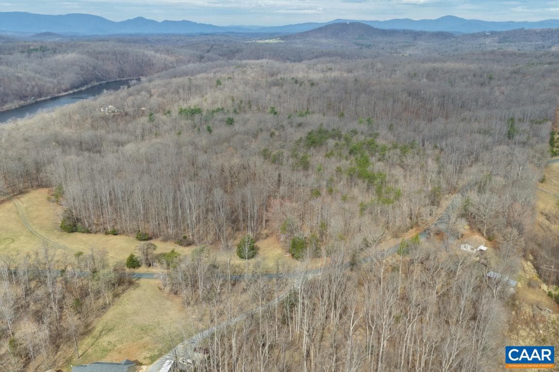 426 Burgess Rd photo 15