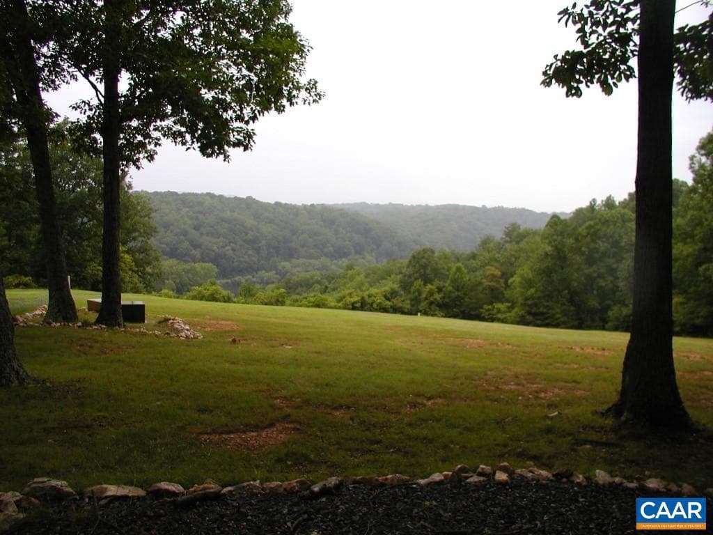 426 Burgess Rd photo 24