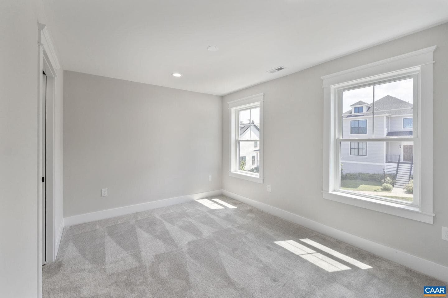 1603 Griffen Grove photo 40