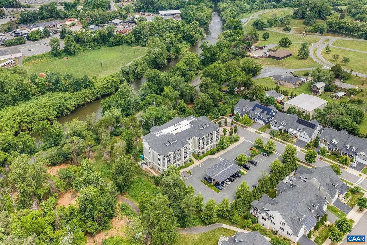 1425 Trailside Ct #304 photo 33
