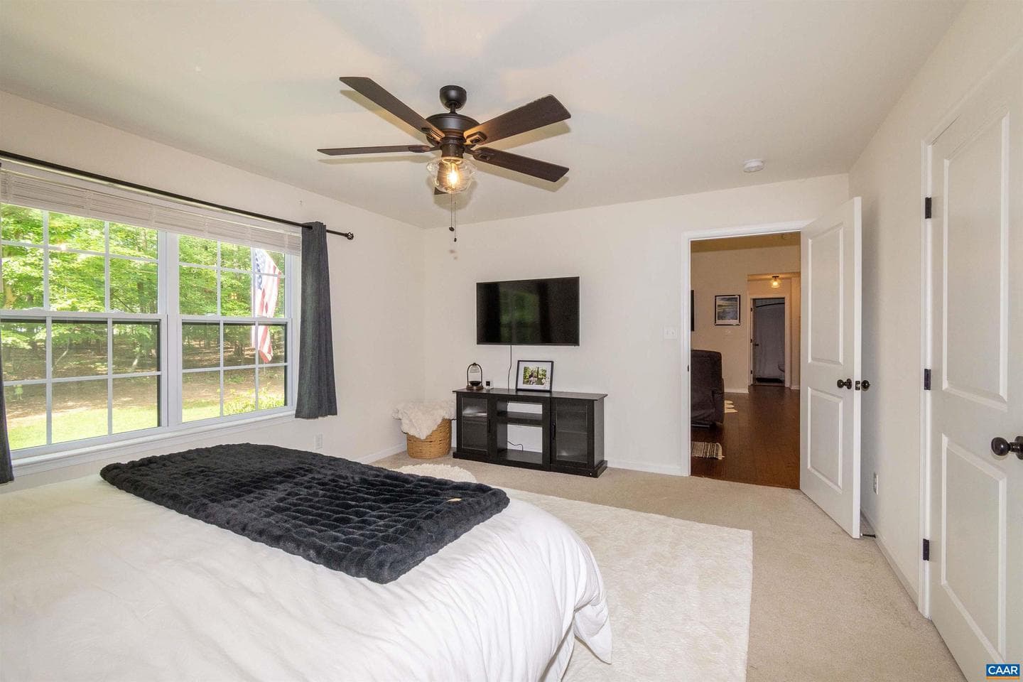13079 Kendall Rd photo 21