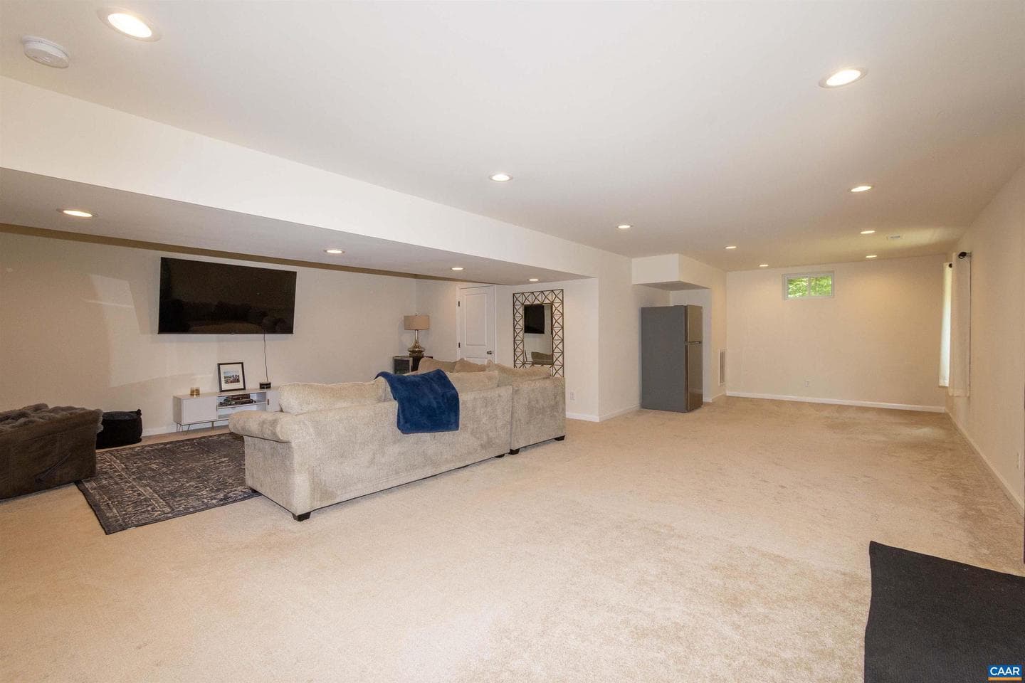 13079 Kendall Rd photo 35