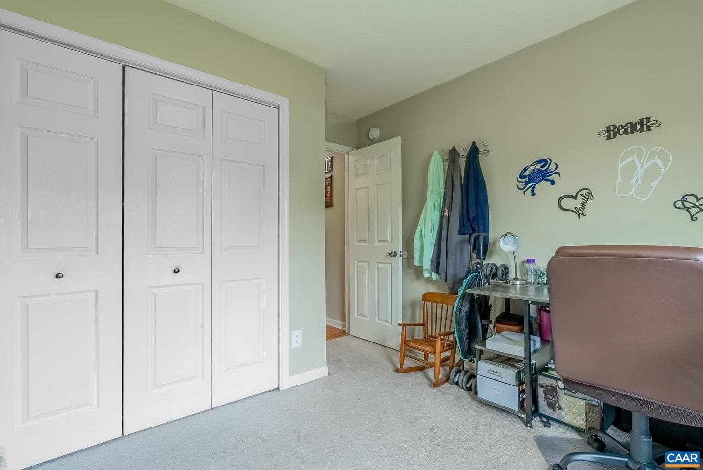 129 Thoroughbred Cir photo 29