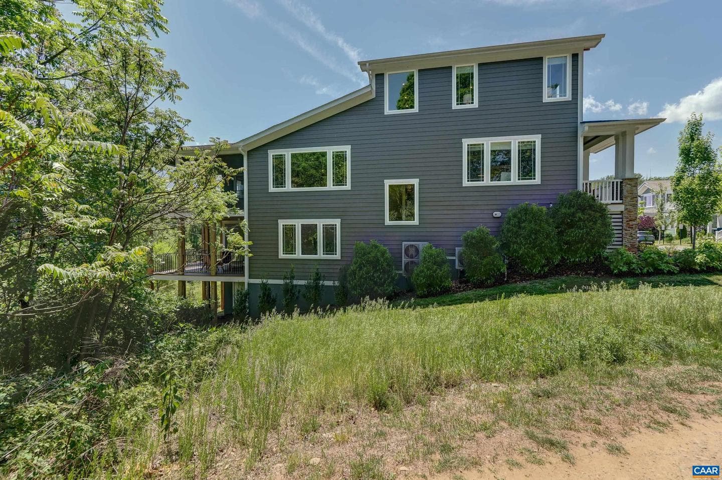 401 Lochlyn Hill Dr photo 65