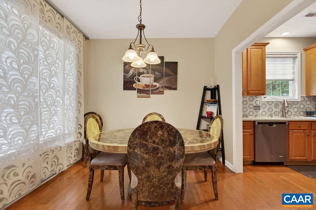 153 Deerwood Rd photo 11