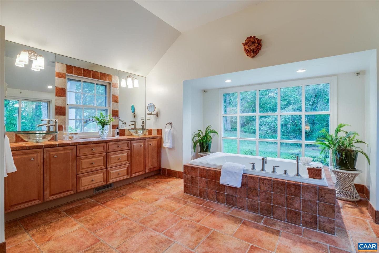 6470 Woodmont Ridge Rd photo 19