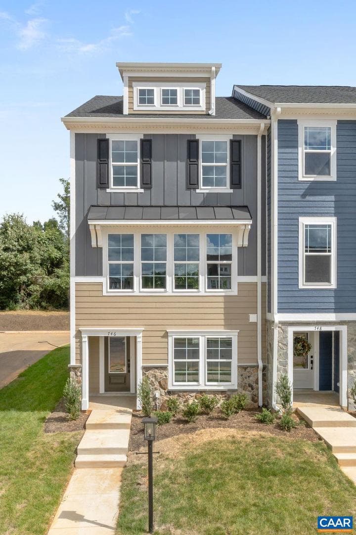 14 Forbes Dr photo 1