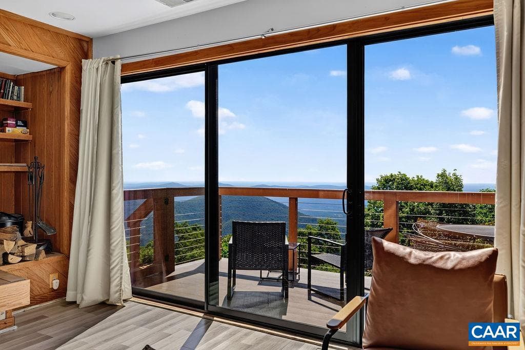 1545 Cliffs Condos photo 17