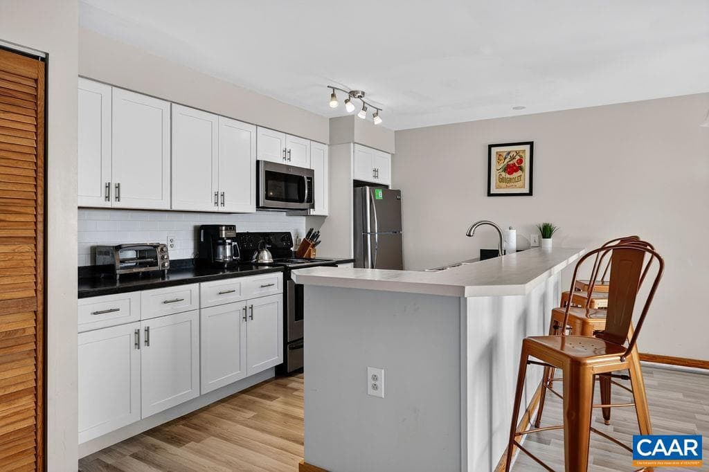 1545 Cliffs Condos photo 4