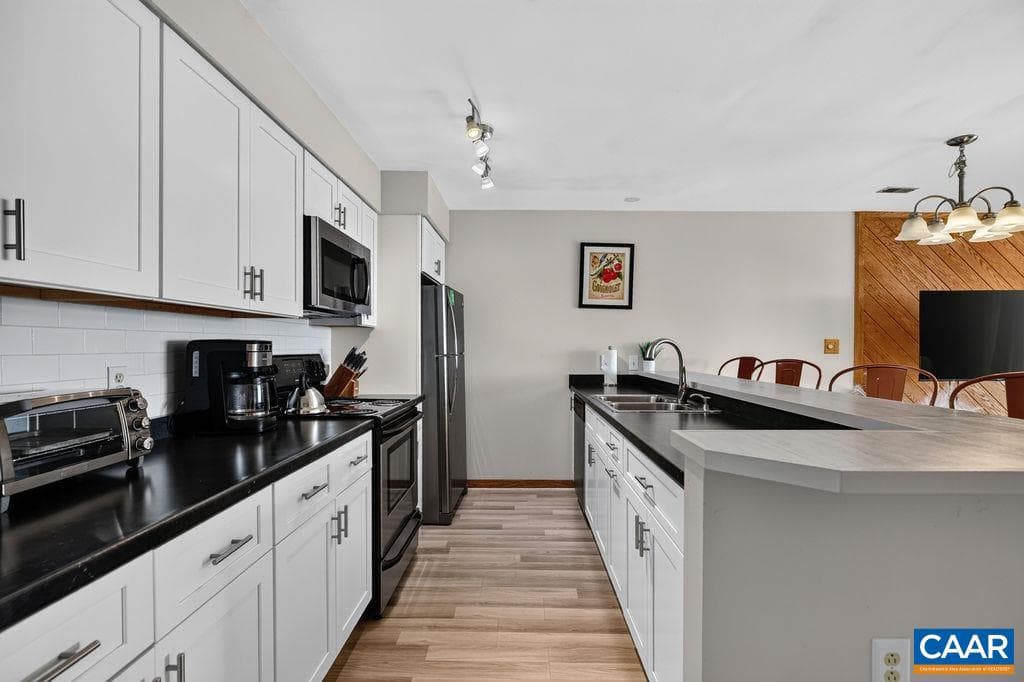1545 Cliffs Condos photo 5