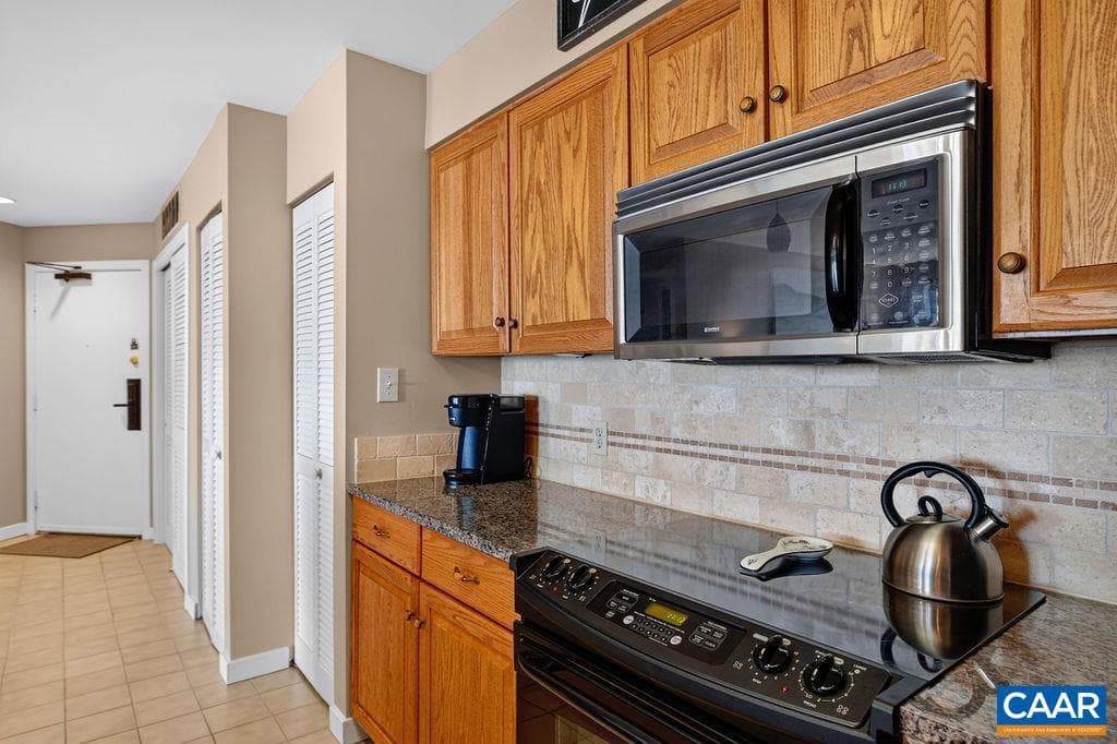1587 Vistas Condos photo 16