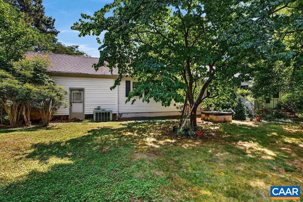 2430 Taylors Gap Rd photo 17