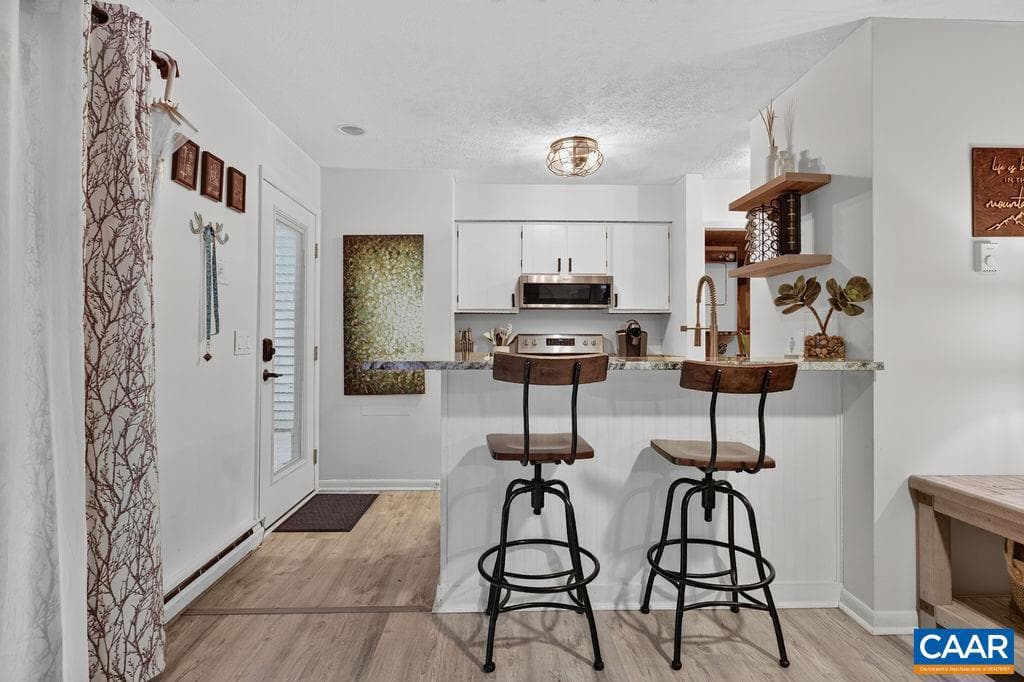 2246 Tanners Ridge Condos photo 5