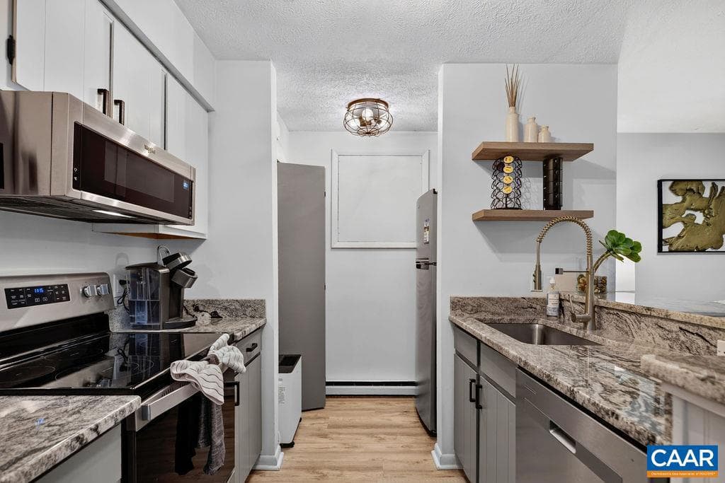 2246 Tanners Ridge Condos photo 7