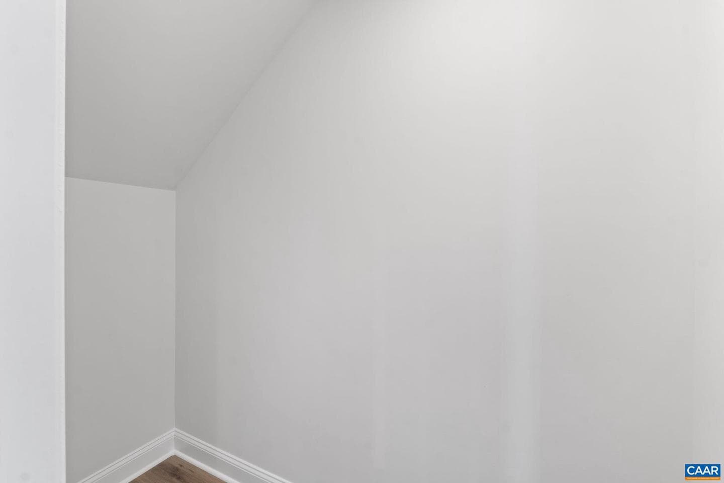 3028 Farrow Cir photo 9