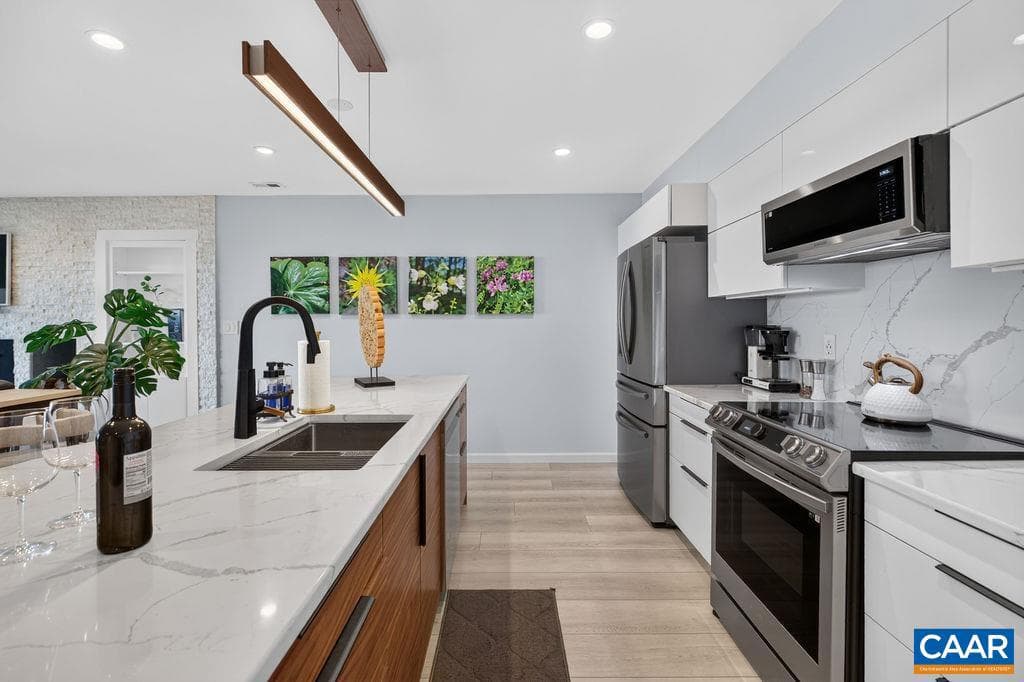 1501 Cliffs Condos photo 6