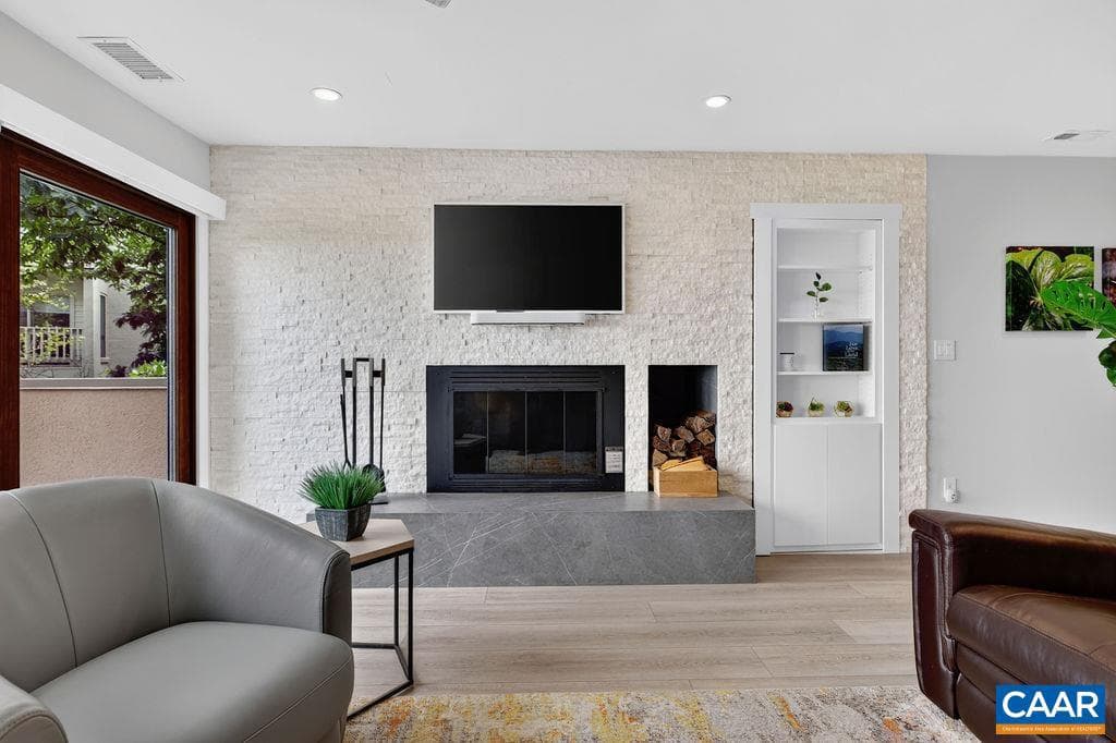 1501 Cliffs Condos photo 9