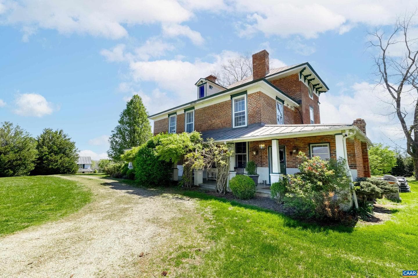 2416 Lowesville Rd photo 5