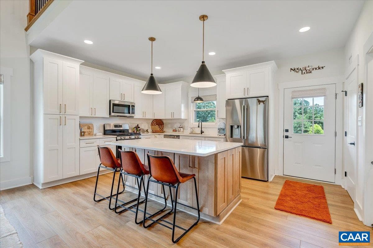 510 Camellia Ln photo 17