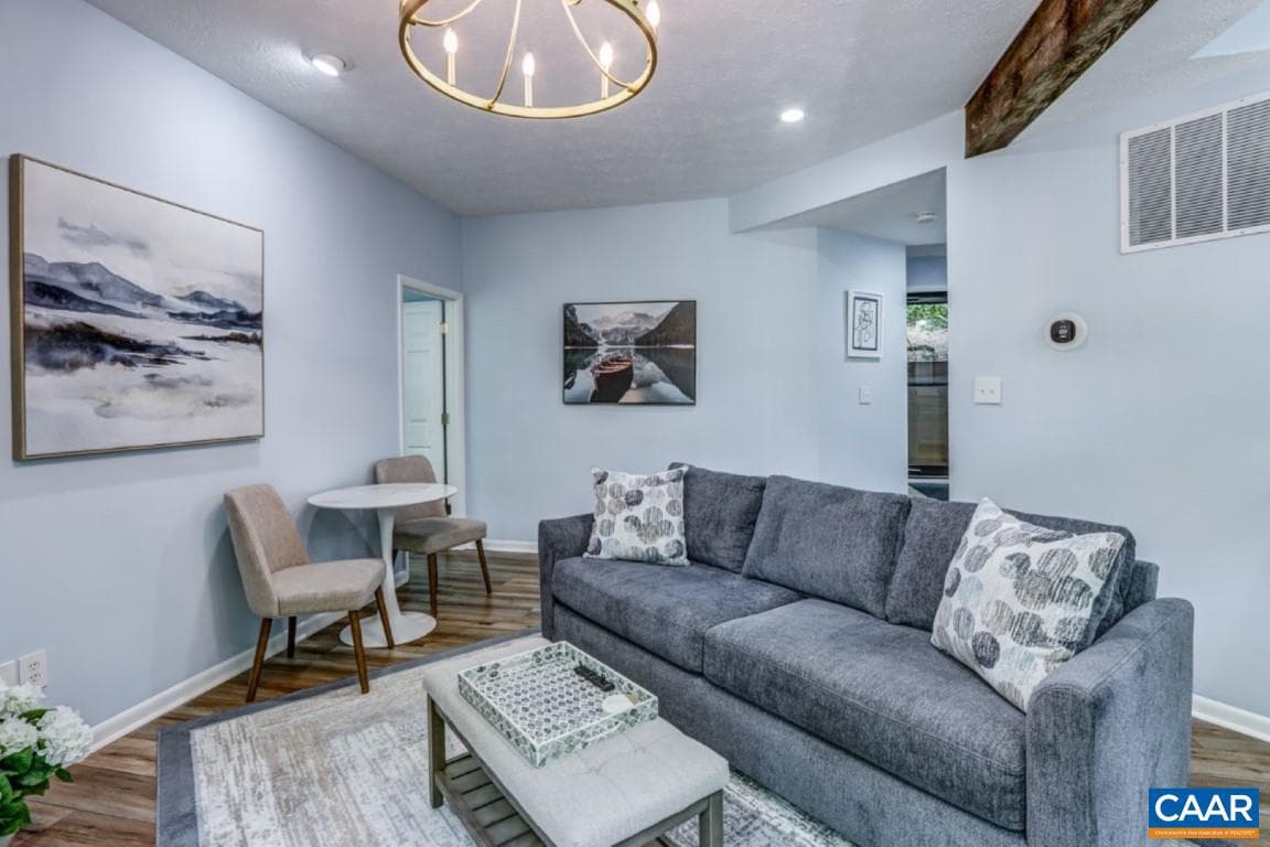 740 Laurelwood Condos photo 7