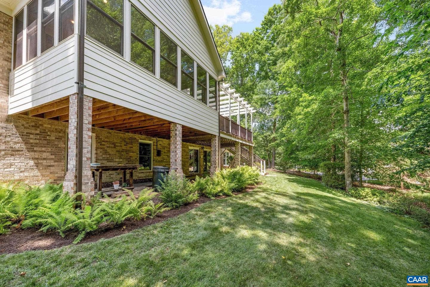 3059 Hyde Park Pl photo 71