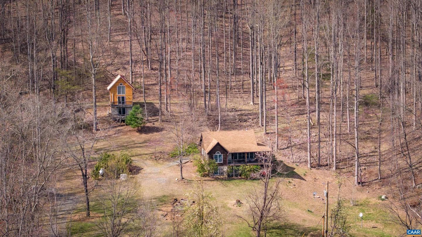 4893 Weakley Hollow Rd photo 3