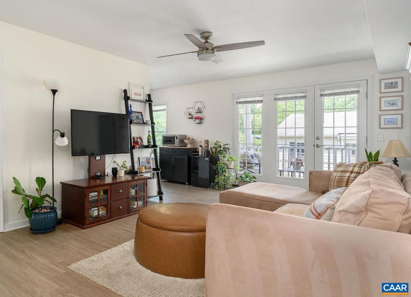 1211 Villa Ln #E, Charlottesville