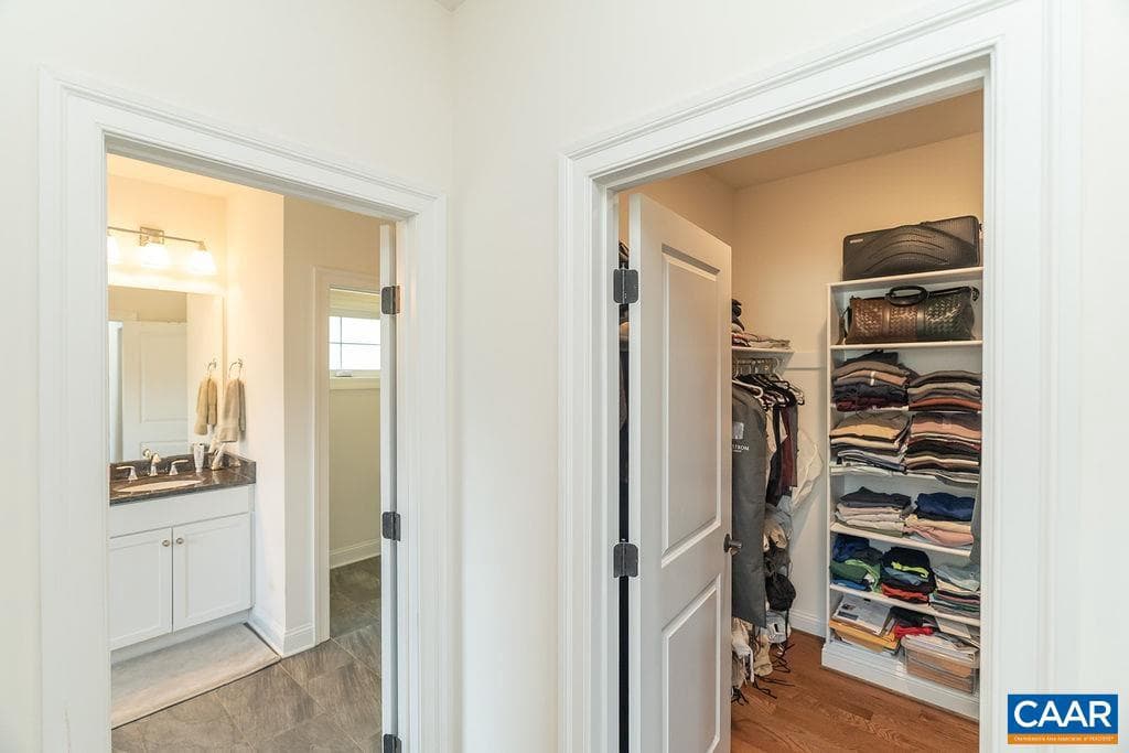 1616 Riverwalk Crossing photo 36