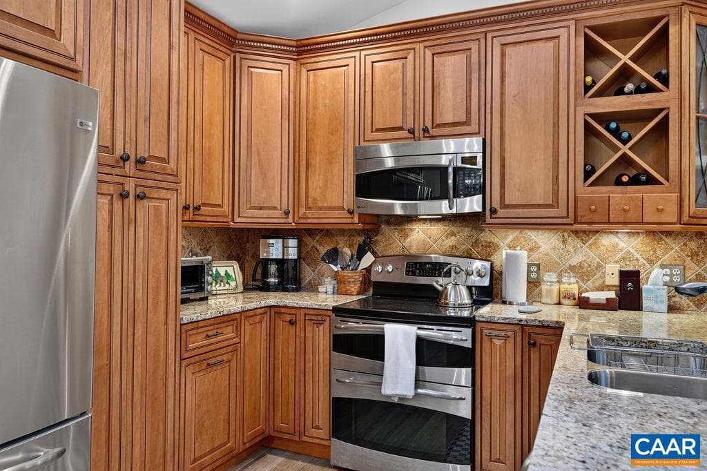 48 Deerberry Ln photo 17