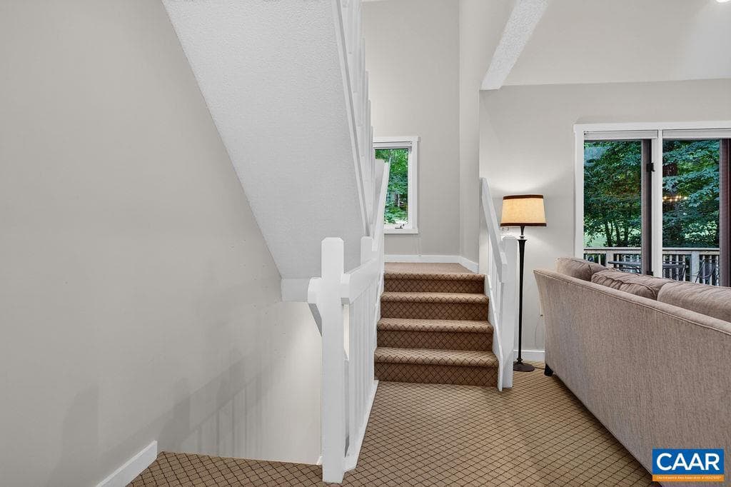 48 Deerberry Ln photo 33