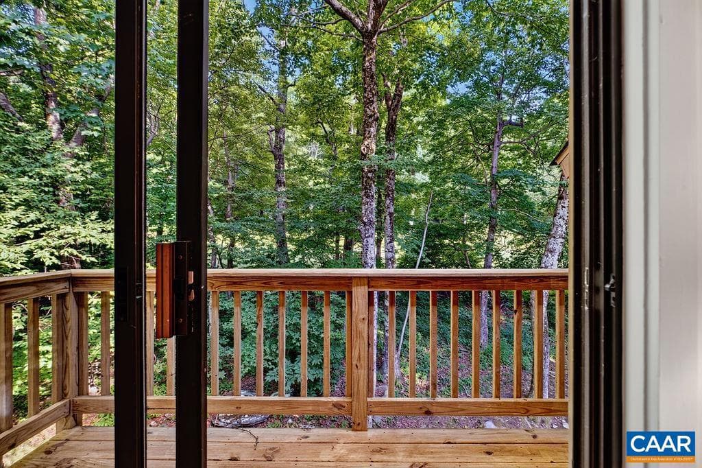 48 Deerberry Ln photo 39