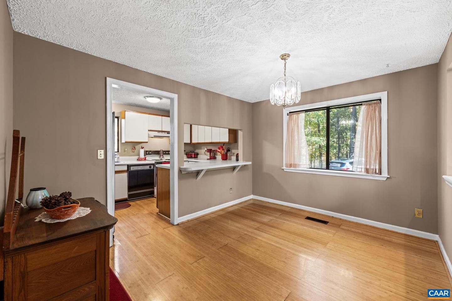 2530 Gillums Ridge Ln photo 13