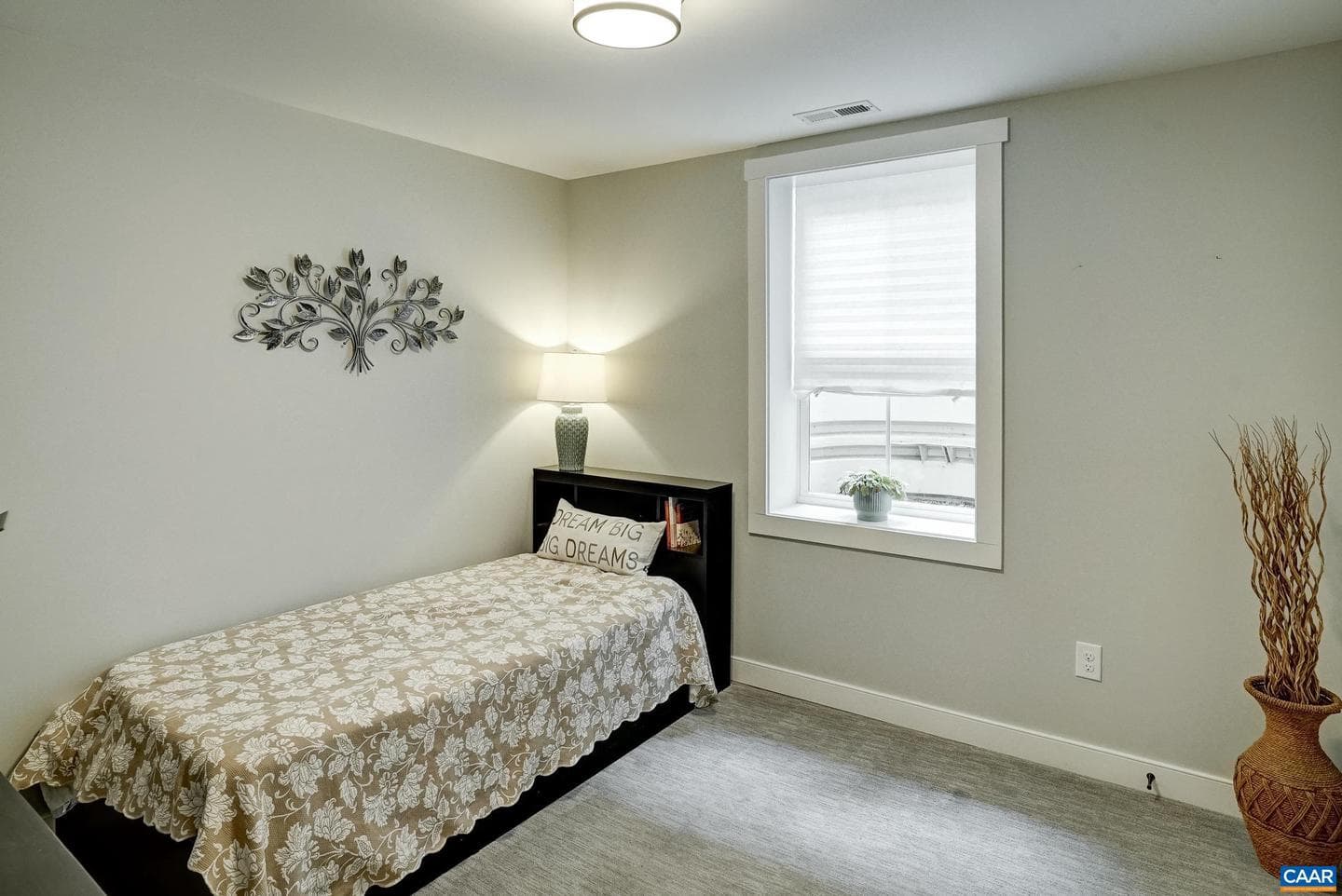 3298 Rowcross St photo 44