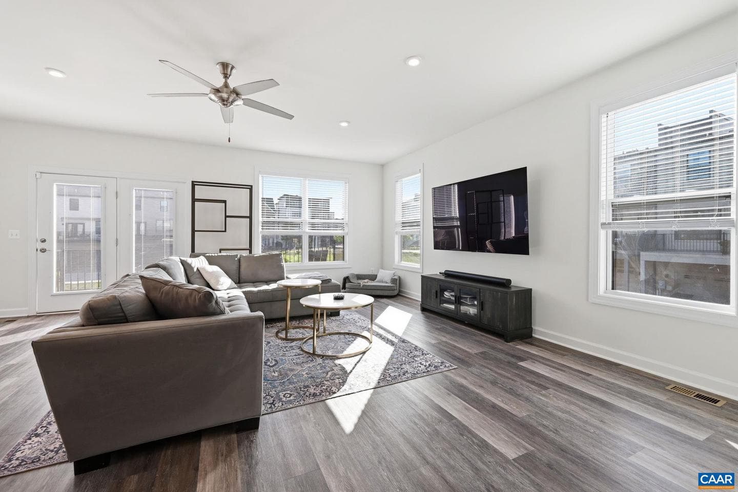 912 Orion Ln photo 20