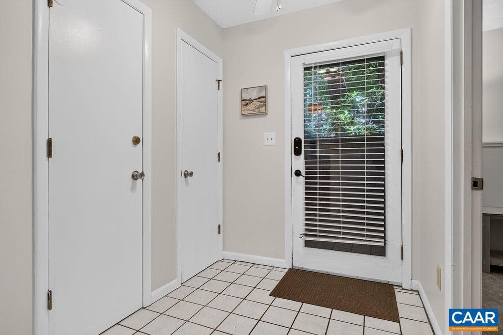 730 Laurelwood Condos photo 2