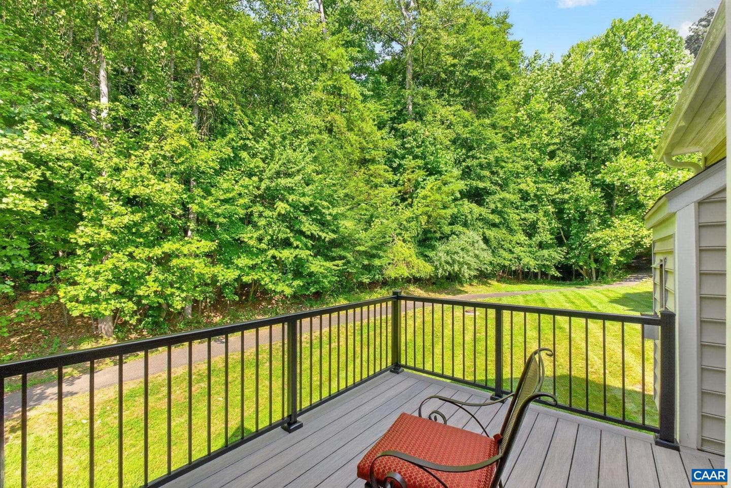 2590 Ravenscroft Way photo 10