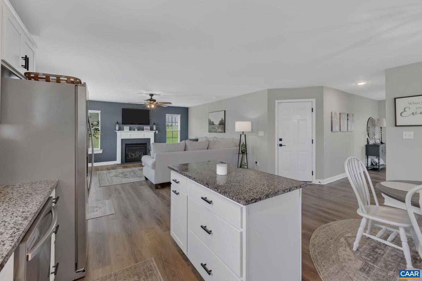 46 Riva Way photo 12