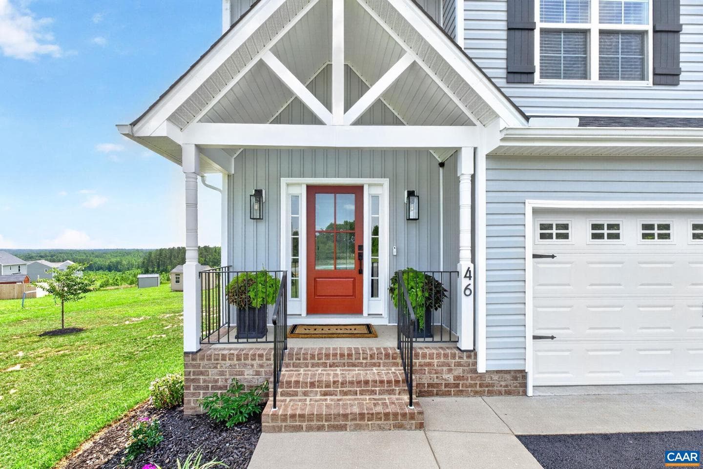 46 Riva Way photo 3