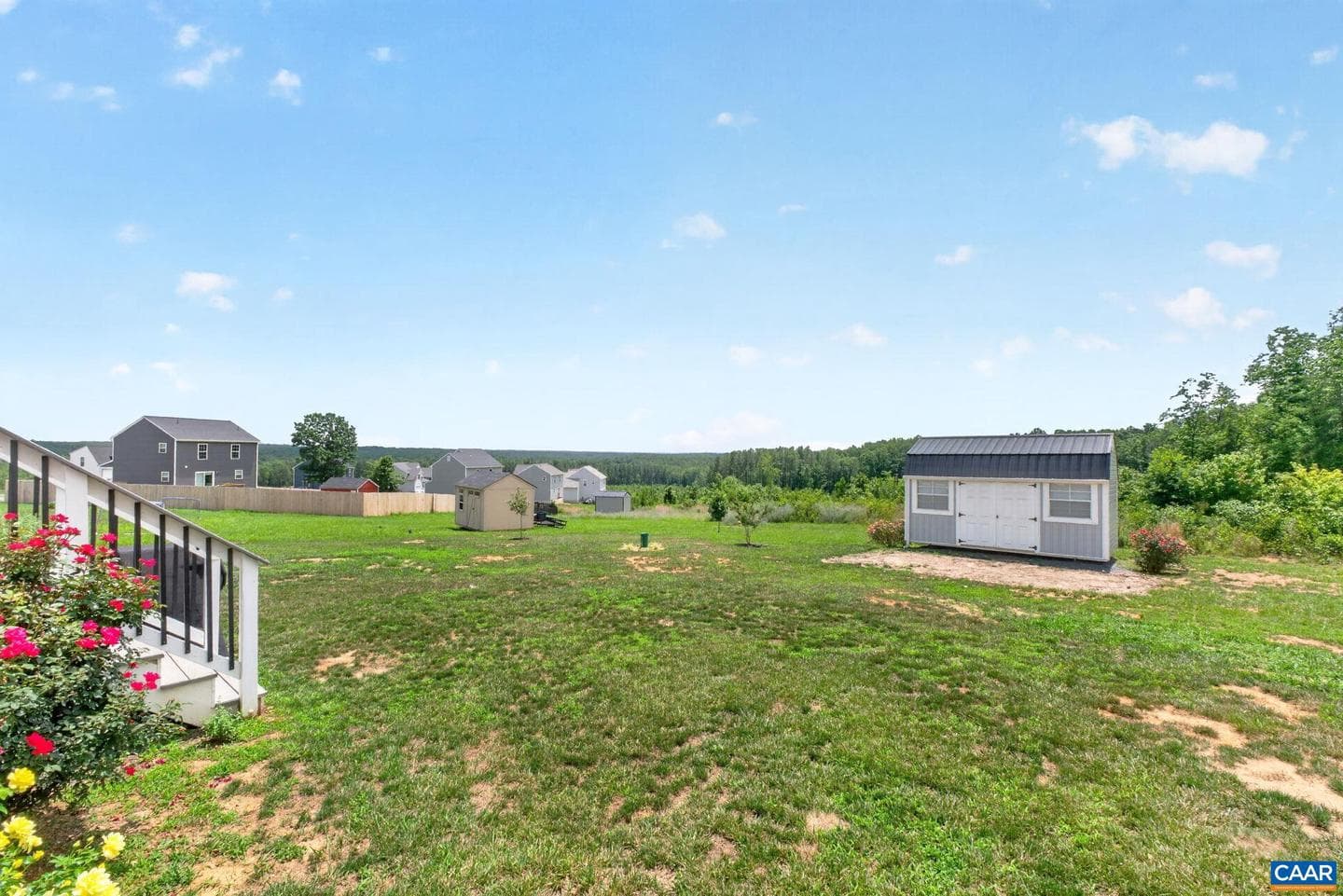 46 Riva Way photo 33