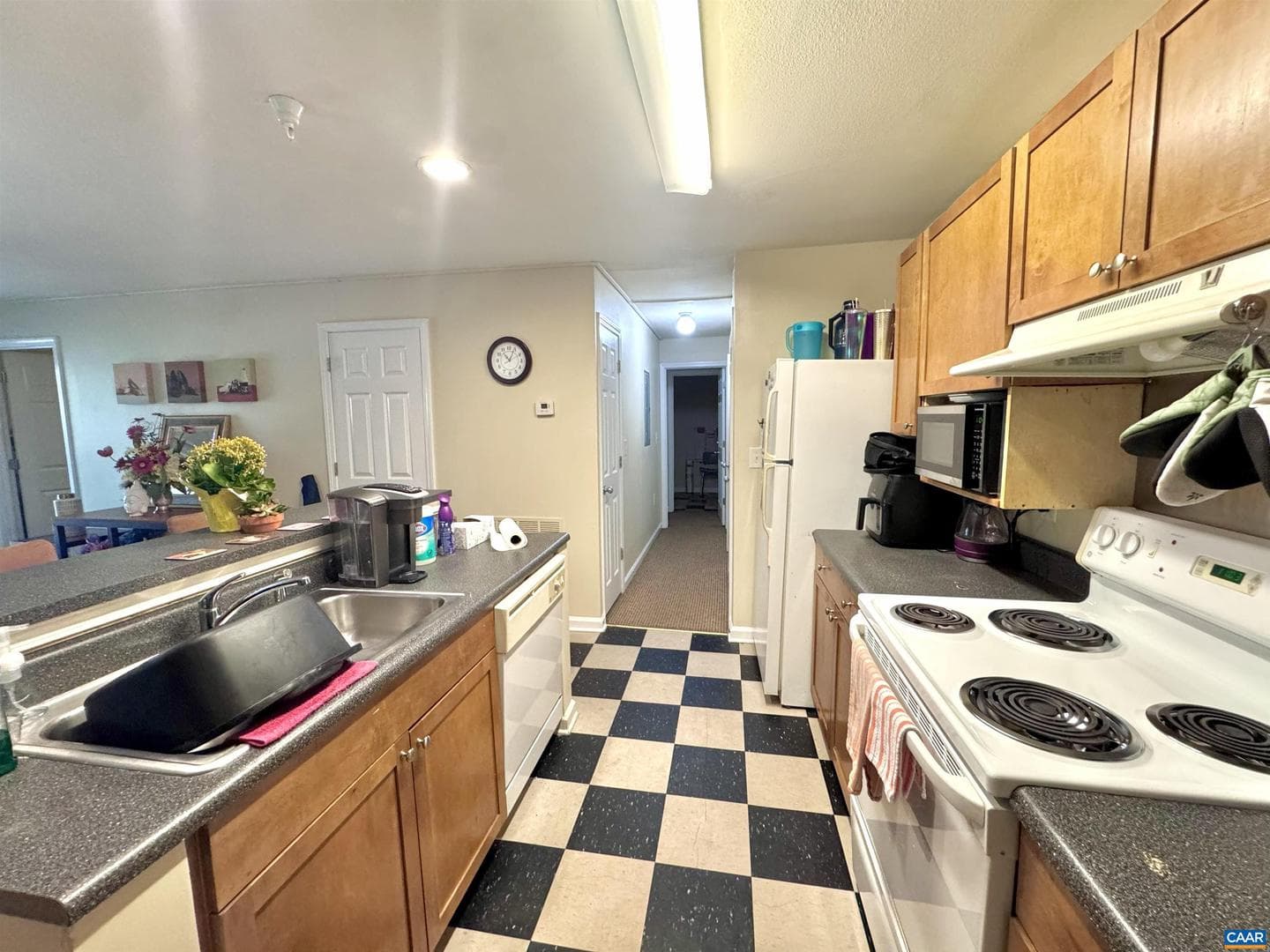 195 Yellowstone Dr #201 photo 12