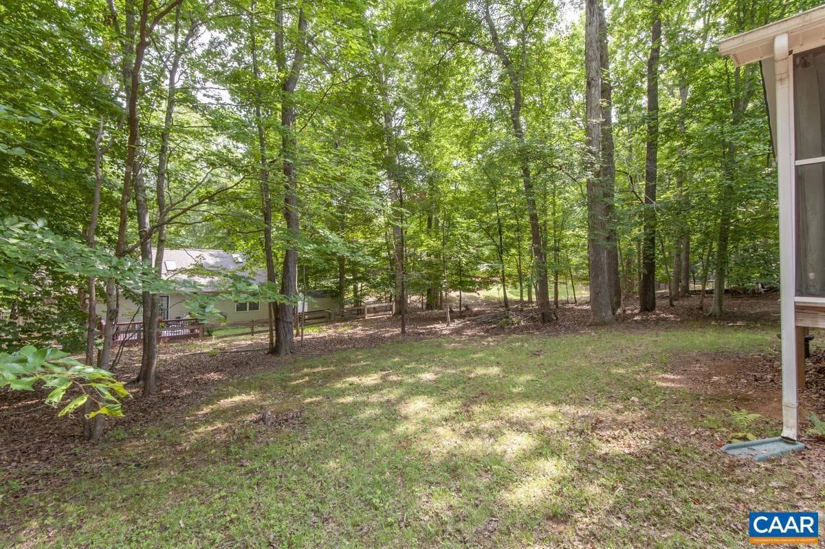 56 Riverside Dr photo 33