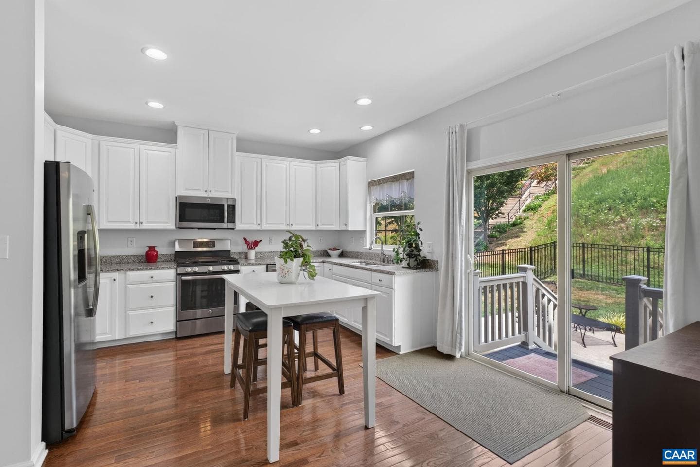 1288 Delphi Ln photo 10