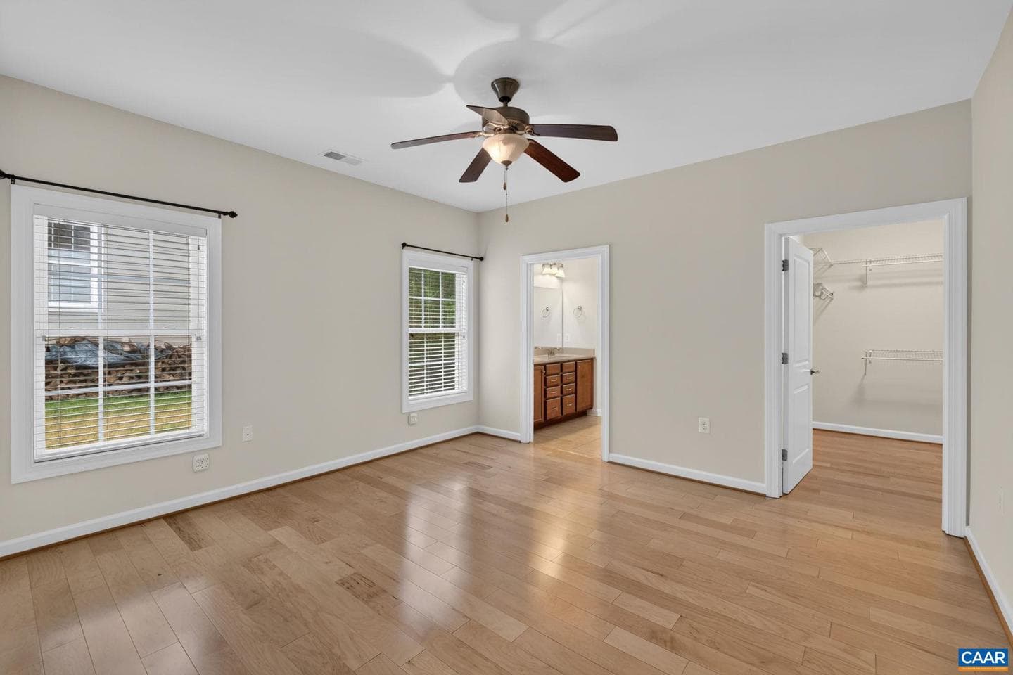 1824 Barefoot Ct photo 19