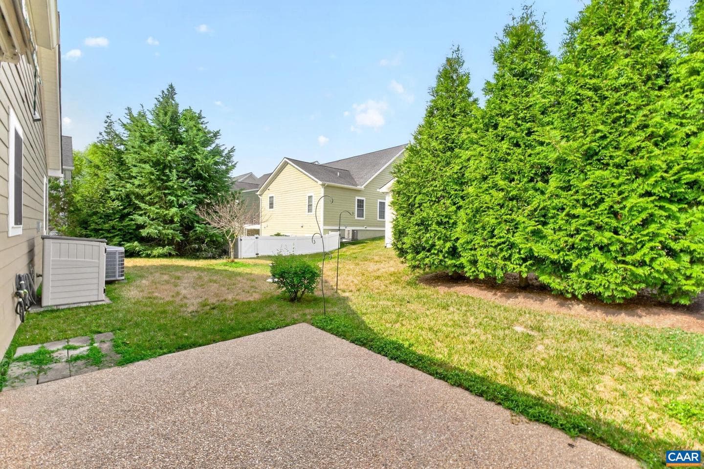1824 Barefoot Ct photo 32