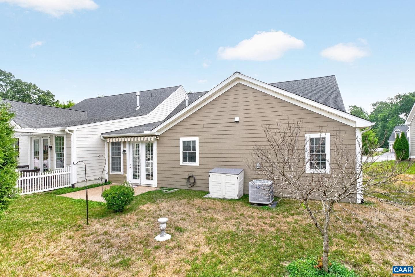 1824 Barefoot Ct photo 33