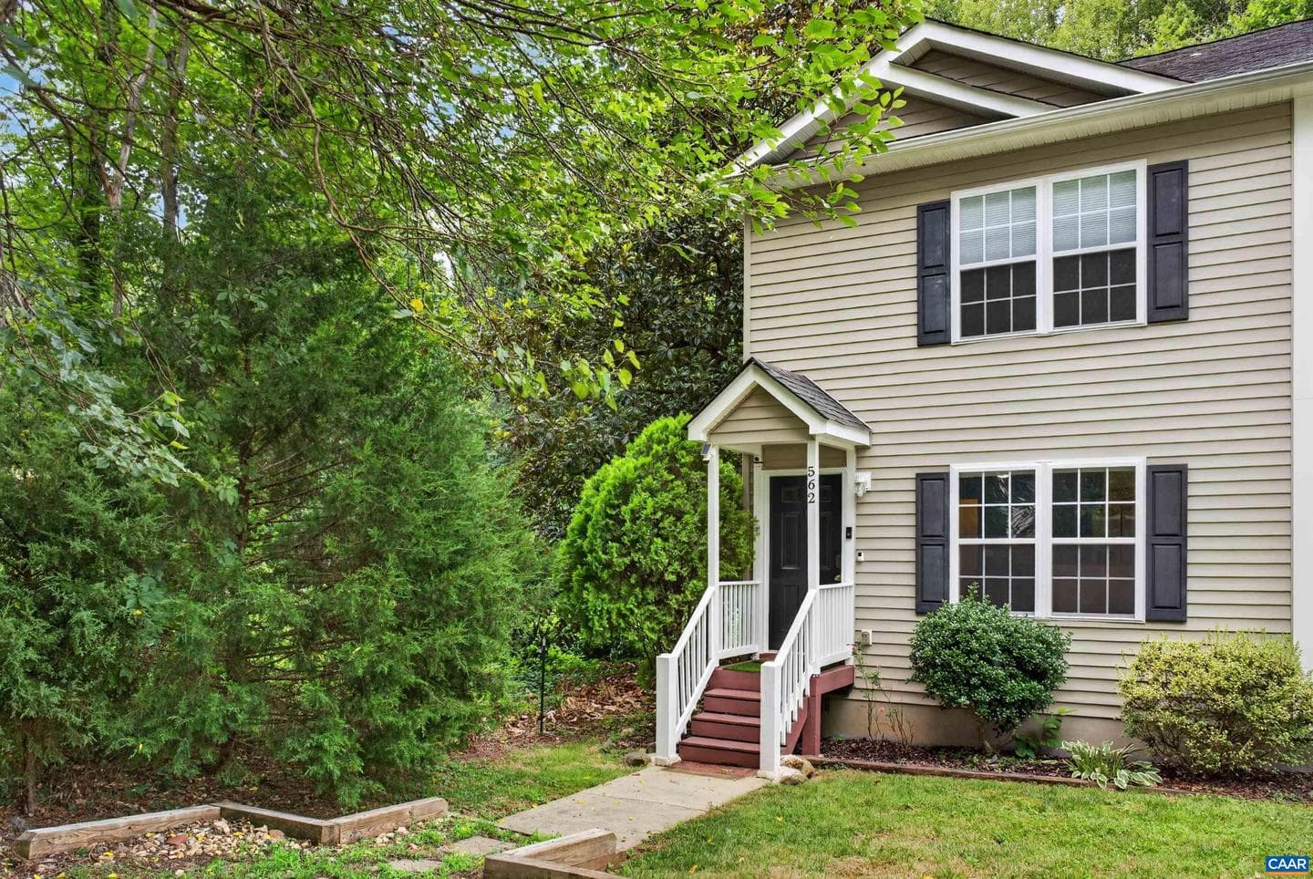 562 Cleveland Ave, Charlottesville