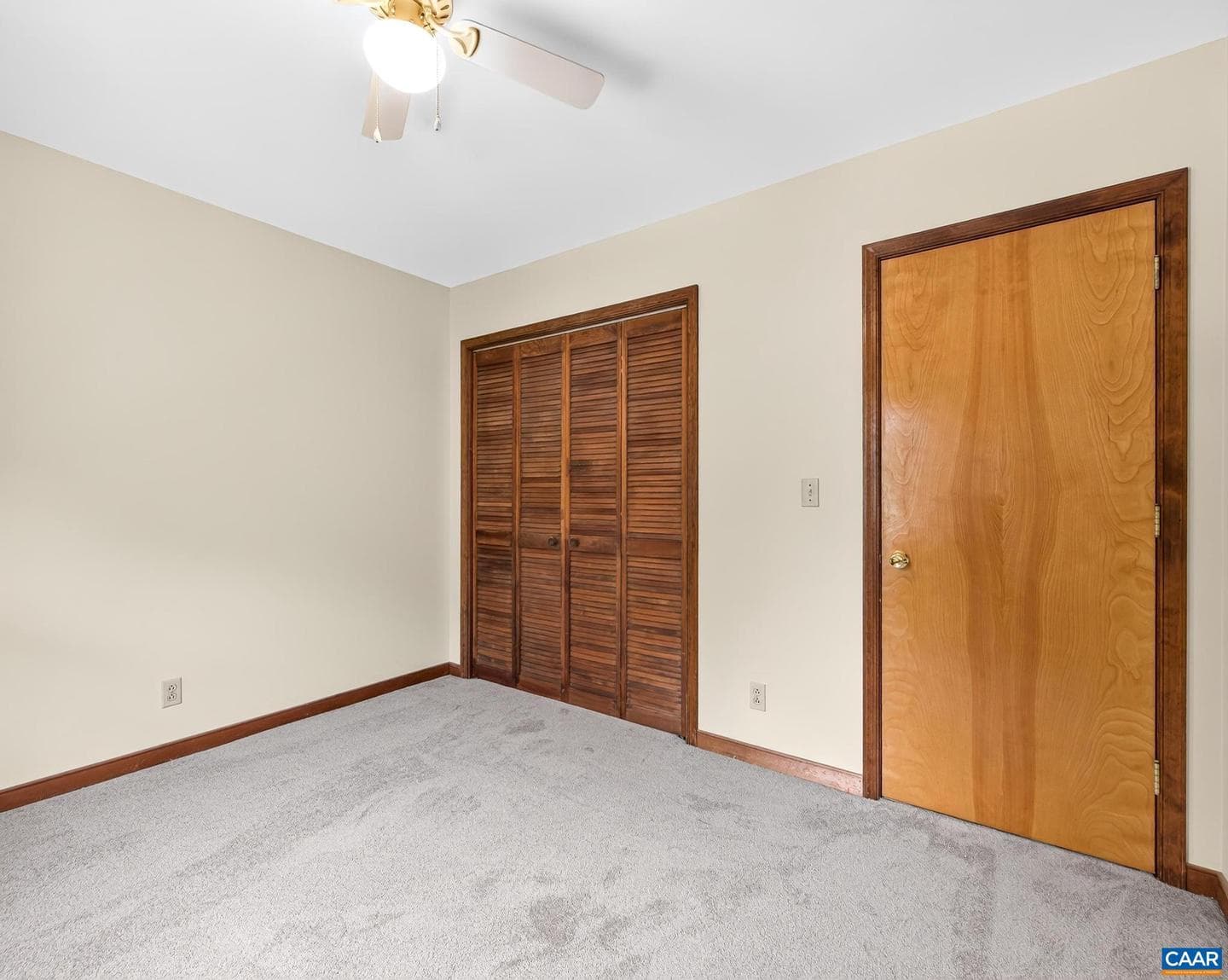 1379 Ridge Rd photo 13