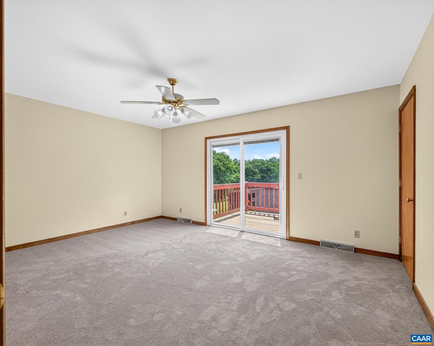 1379 Ridge Rd photo 14