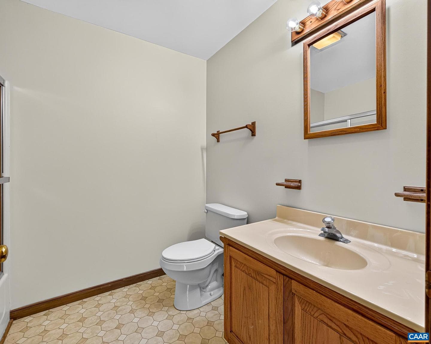 1379 Ridge Rd photo 19